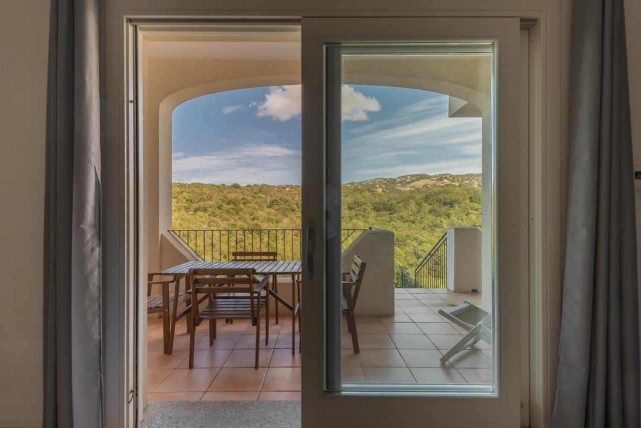 Residence Ea Bianca Байя Сардиния Экстерьер фото