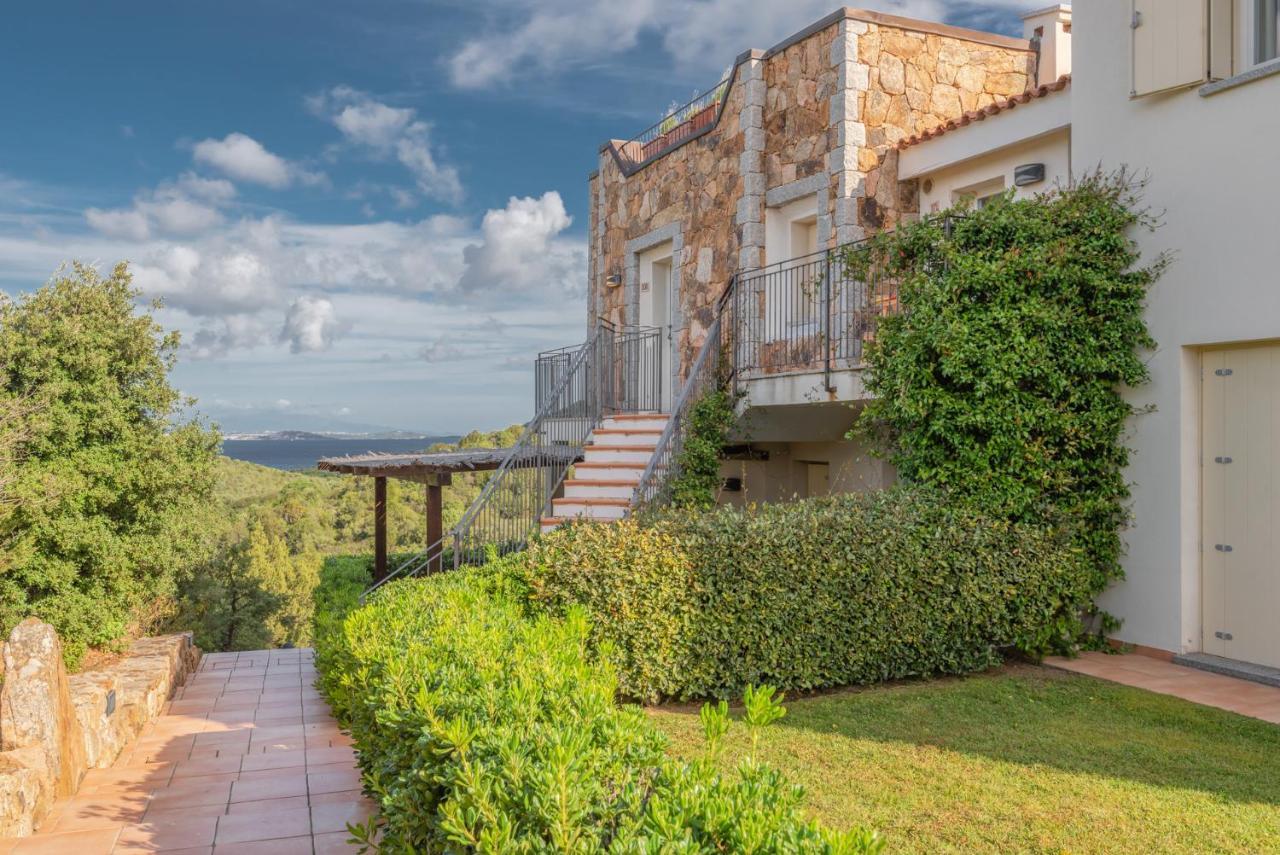 Residence Ea Bianca Байя Сардиния Экстерьер фото